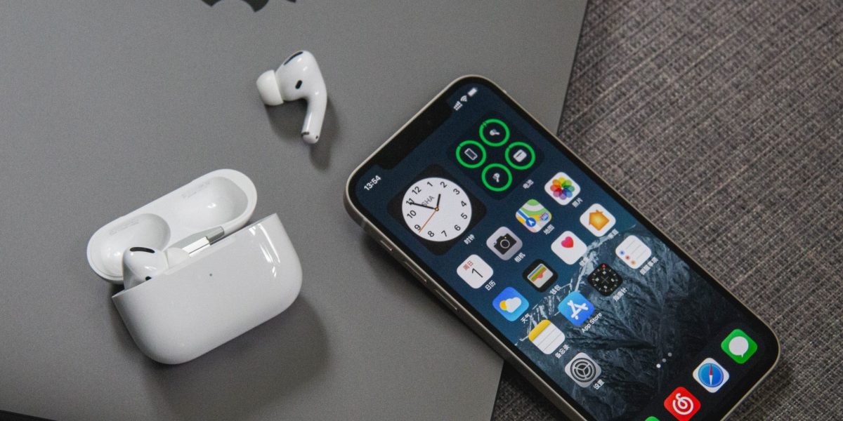 Apple and ATT